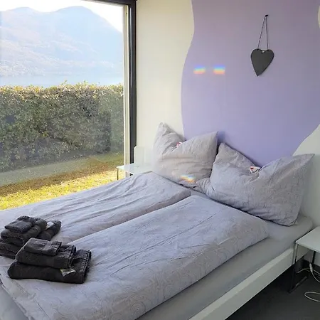 Brissago: 3.5 Zi-Wohnung an extrem ruhiger Lage mit fantastischem Ausblick Exterior foto