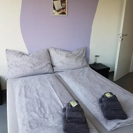 Brissago: 3.5 Zi-Wohnung an extrem ruhiger Lage mit fantastischem Ausblick Exterior foto